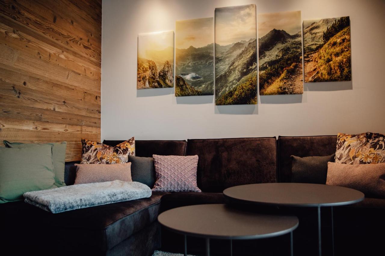 Zillertal Juwel Apartment Fuegen Exterior photo
