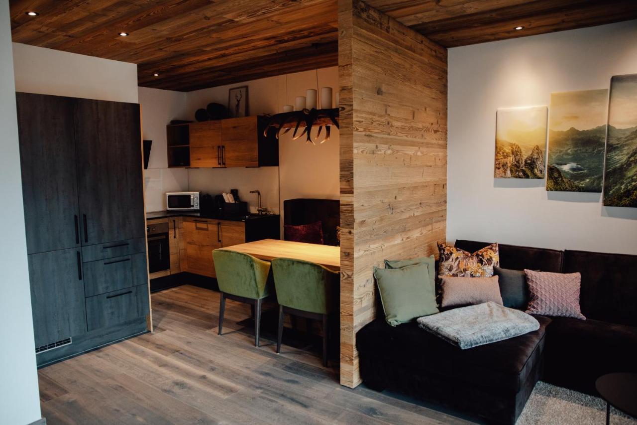 Zillertal Juwel Apartment Fuegen Exterior photo